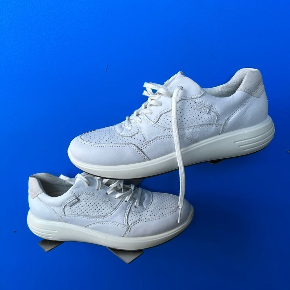 ECCO Women's Soft 7 Leather Sneaker Shoe Size 8